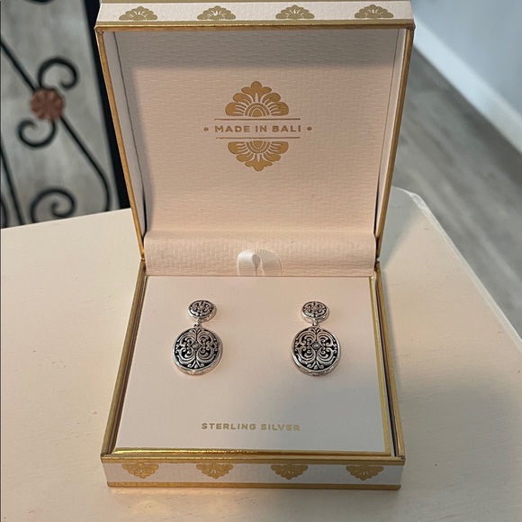 Annika Witt Jewelry - Annika Witt Sterling Silver Drop Earrings